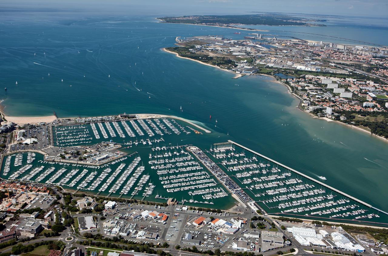 Hostel Auberge De Jeunesse La Rochelle  Zewnętrze zdjęcie