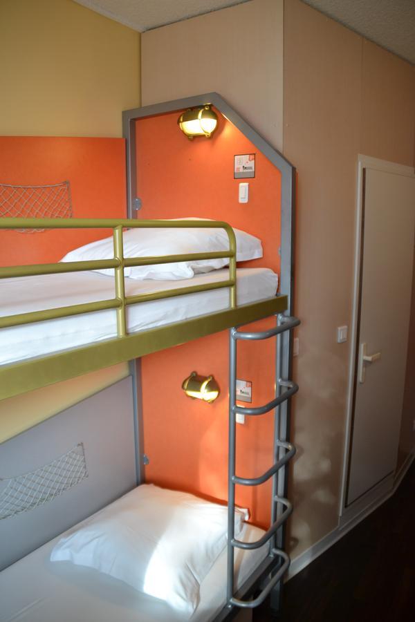 Hostel Auberge De Jeunesse La Rochelle  Zewnętrze zdjęcie