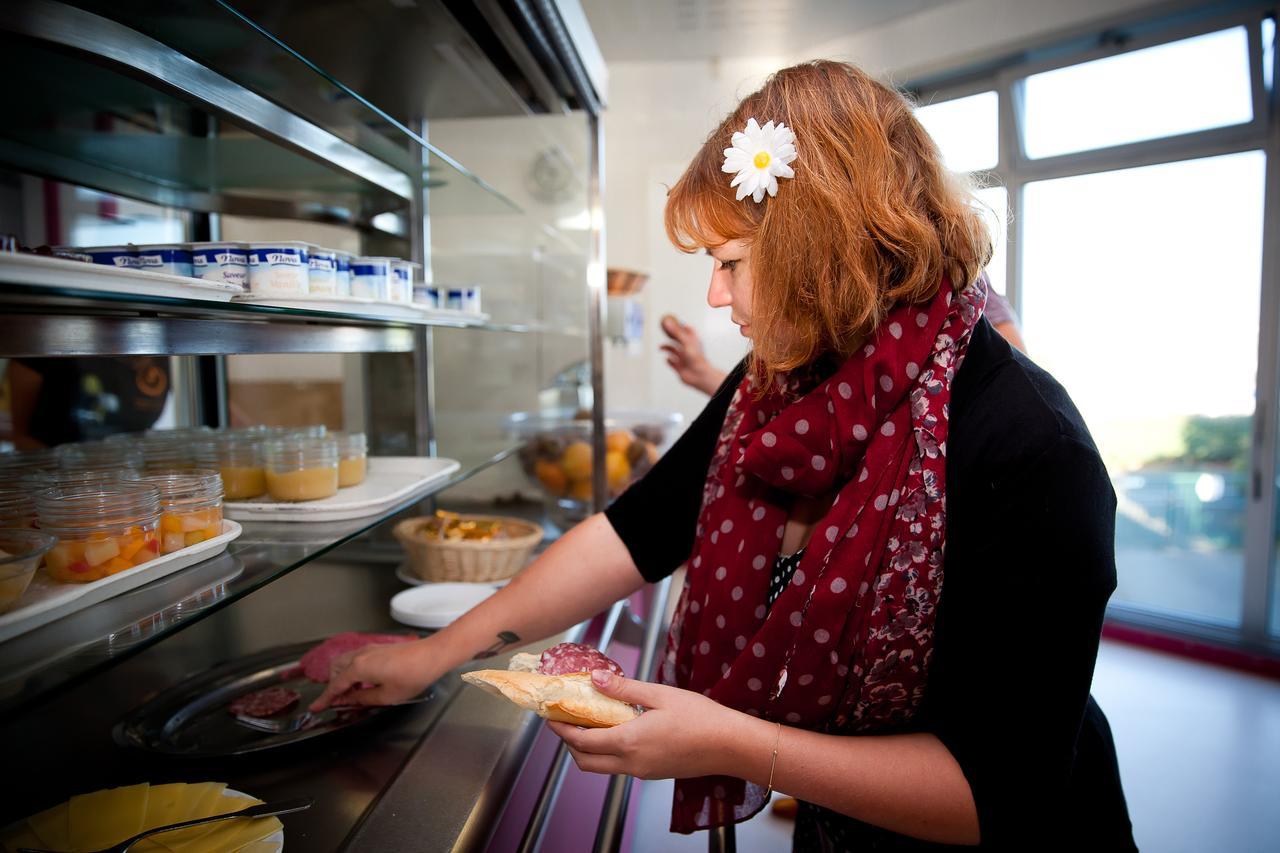 Hostel Auberge De Jeunesse La Rochelle  Zewnętrze zdjęcie